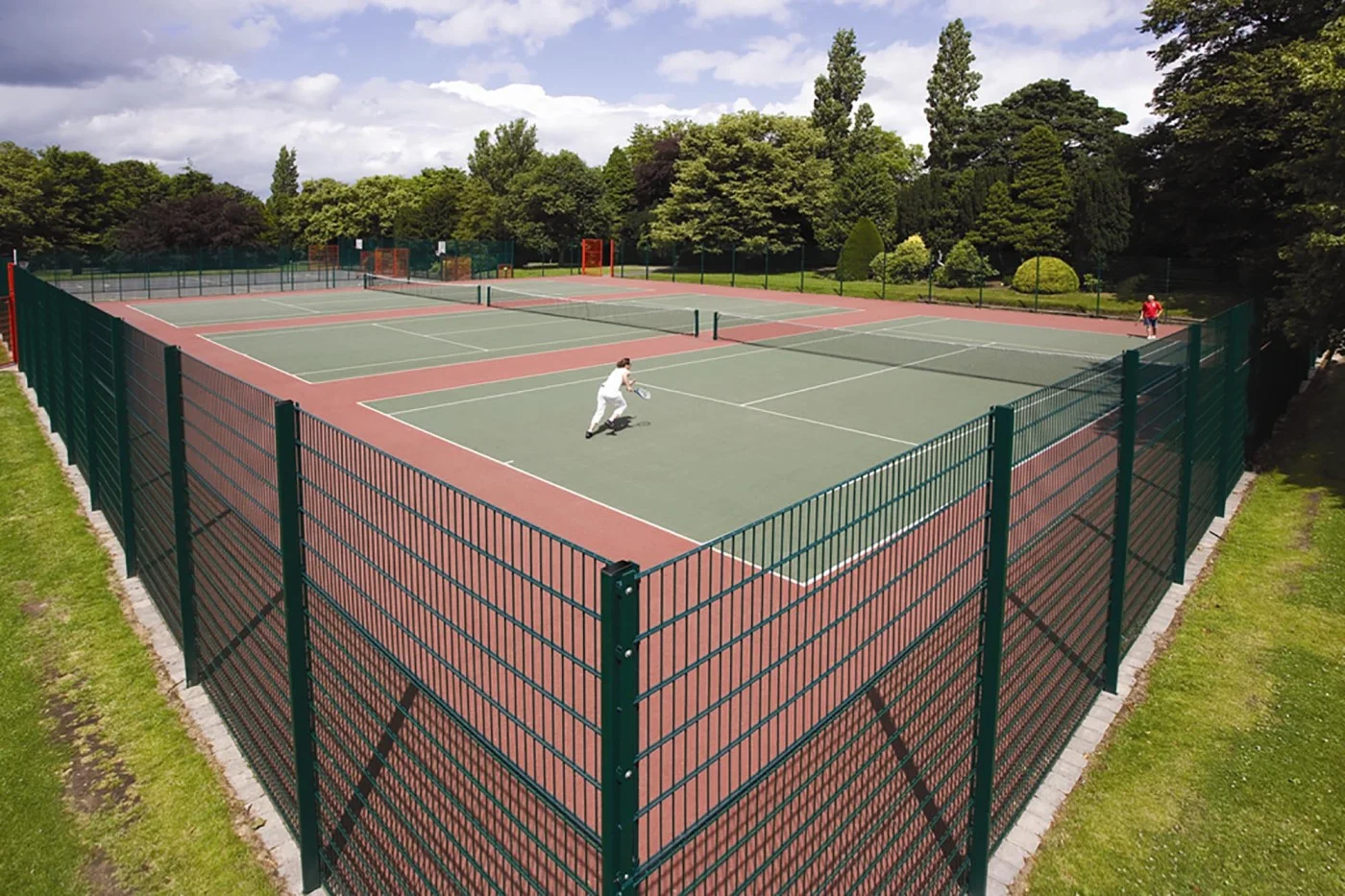 Tennis Court Fencing in Dallas, TX - professional tennis court services